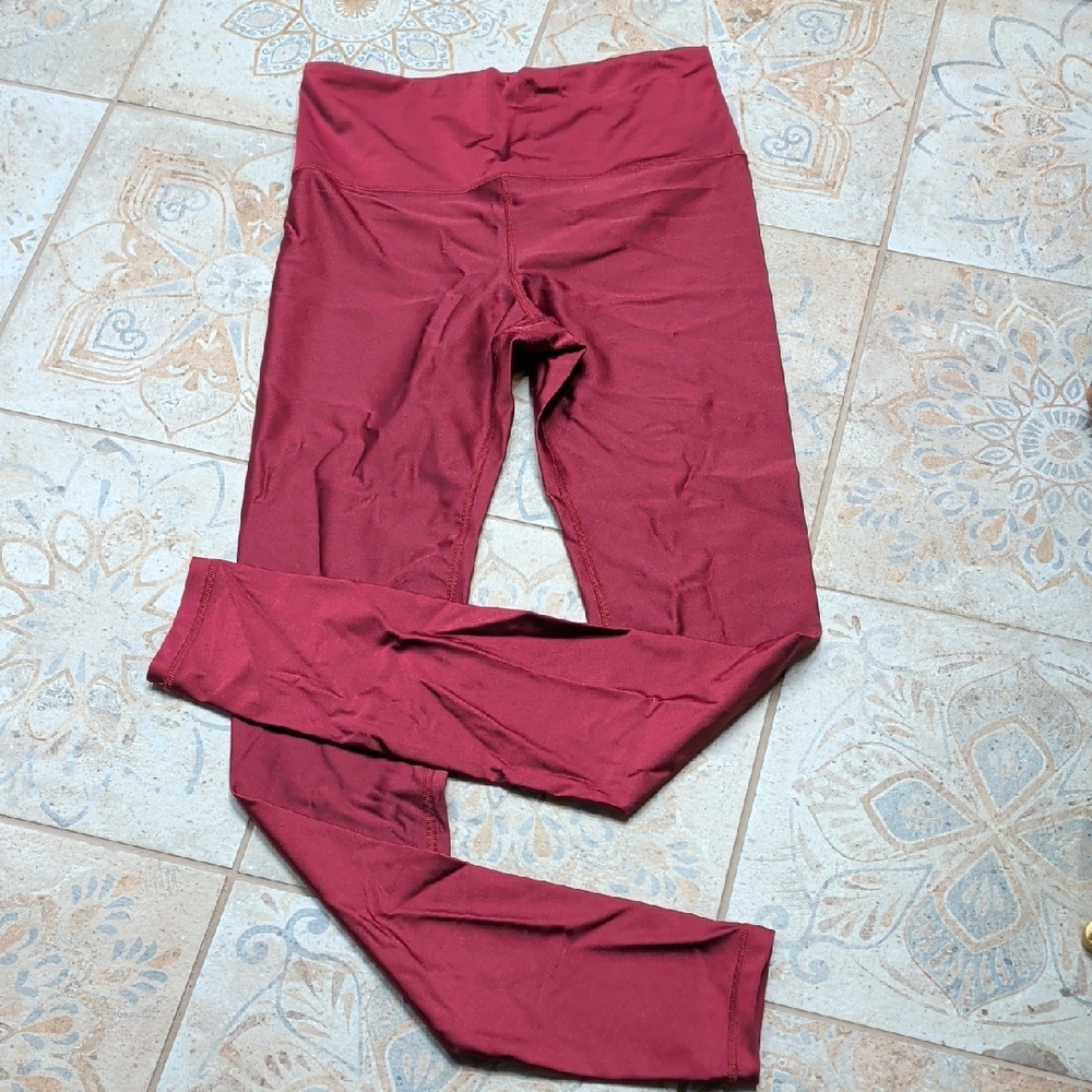 Athleta Shine Leggings Red - Medium Tall NWOT